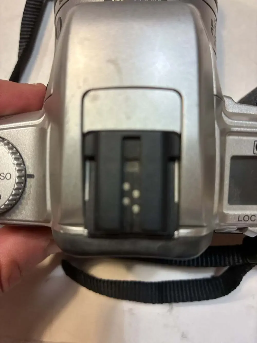 minolta qtsi maxxum 35mm Film Camera W 35-80 AF Lens Works Good